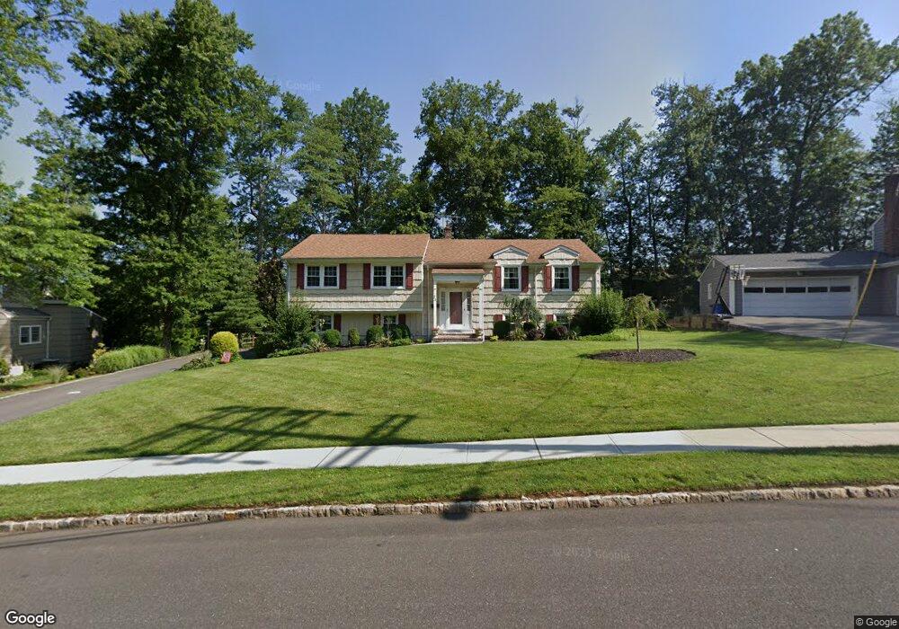 23 Sagamore Dr, New Providence, NJ 07974 - photo 1