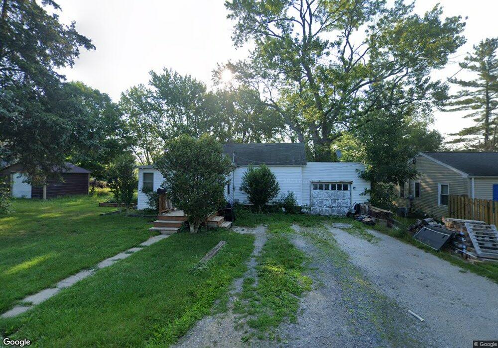 4 Chamberlain St, Three Oaks, MI 49128 - photo 1