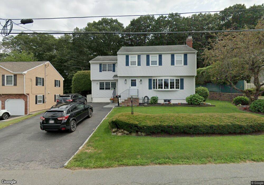 20 Country Club Rd, Stoneham, MA 02180 - photo 1