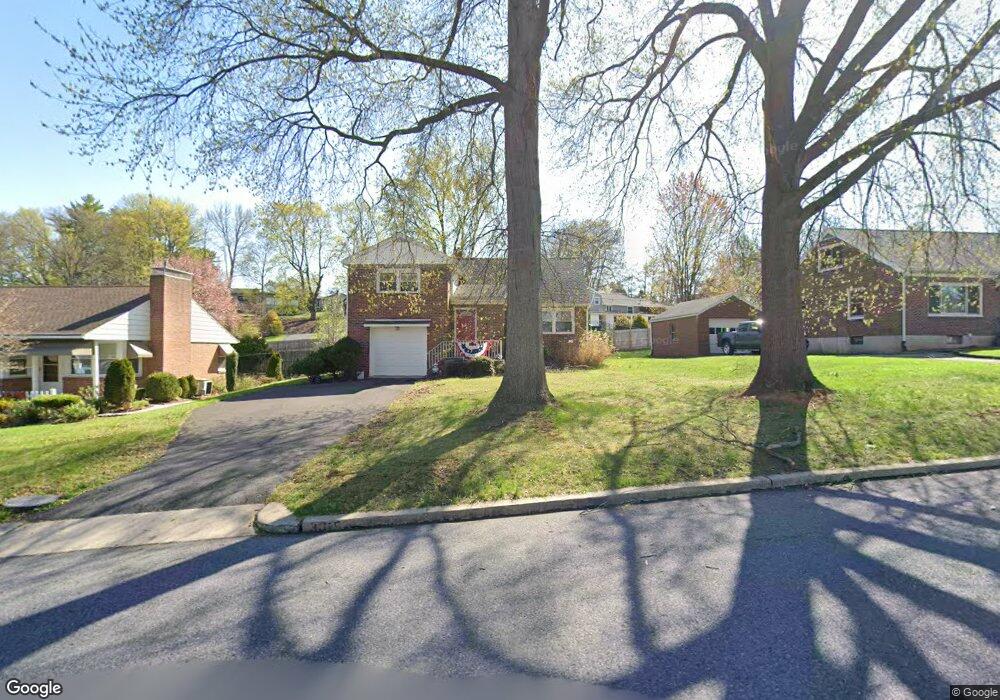 3015 Elm Rd, Reading, PA 19605 - photo 1