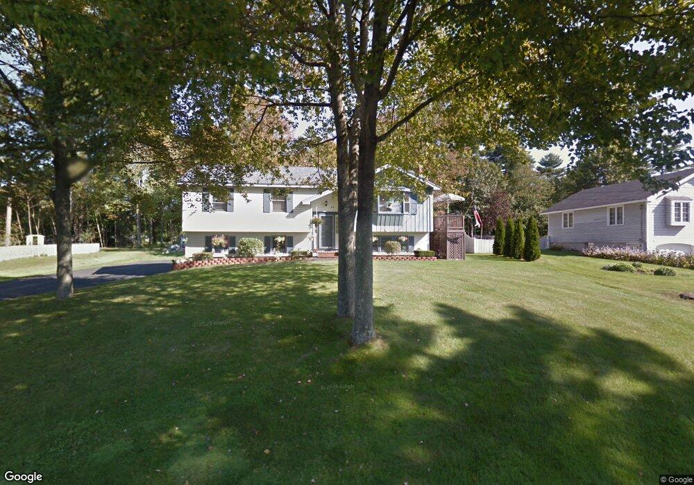 10 N Crescent Dr, Eliot, ME 03903 - photo 1