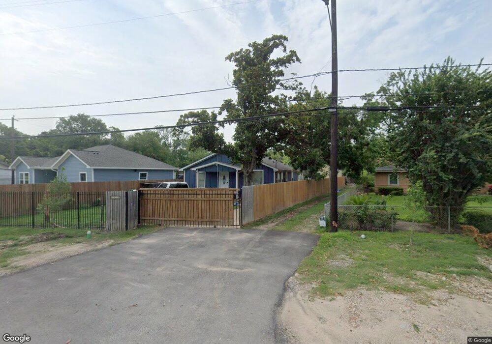 4518 Bennington St, Houston, TX 77016 - photo 1