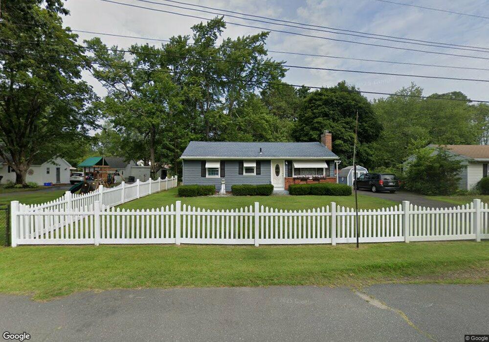 25 Higher St, Ludlow, MA 01056 - photo 1