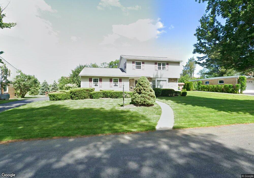 6139 Shepherd Hills Ave, Allentown, PA 18106 - photo 1