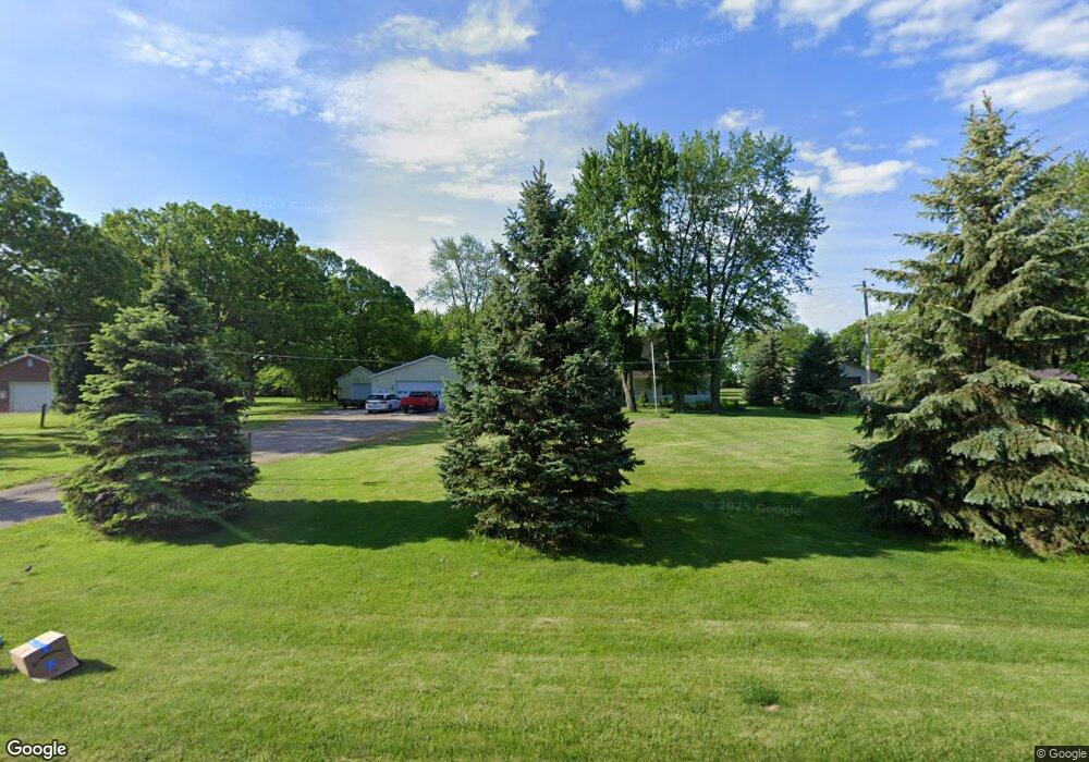 11230 Birch Run Rd, Birch Run, MI 48415 - photo 1