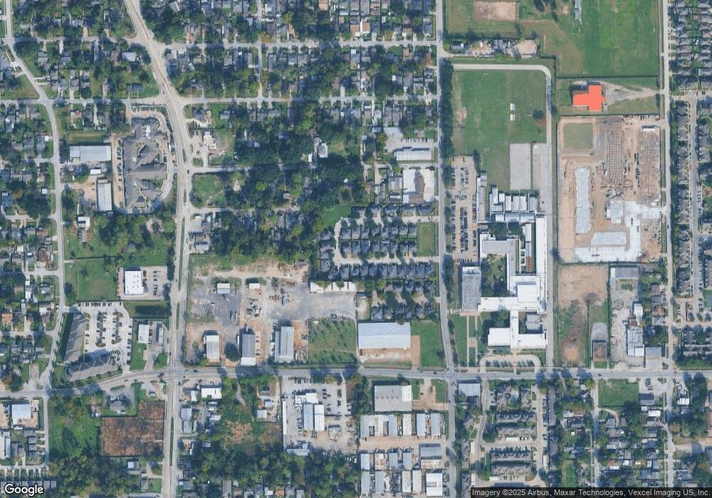 205 S Native Ln, Houston, TX 77022 - photo 1