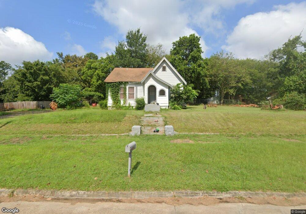 512 S 5th St, Hugo, OK 74743 - photo 1