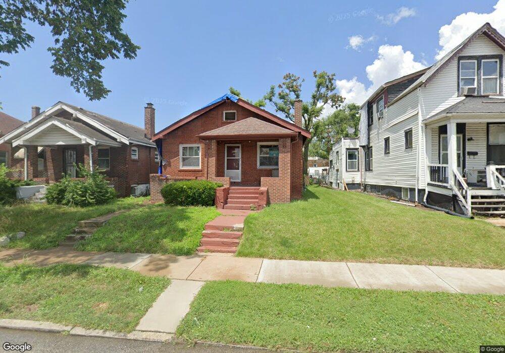 4217 N Newstead Ave, Saint Louis, MO 63115 - photo 1