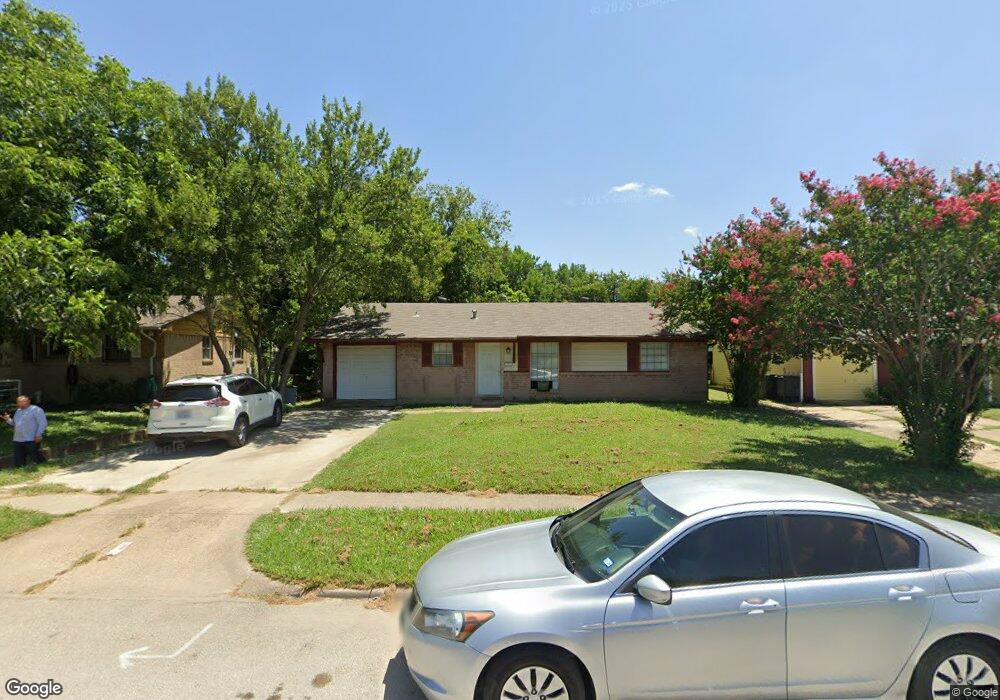 2304 Avis St, Mesquite, TX 75149 - photo 1
