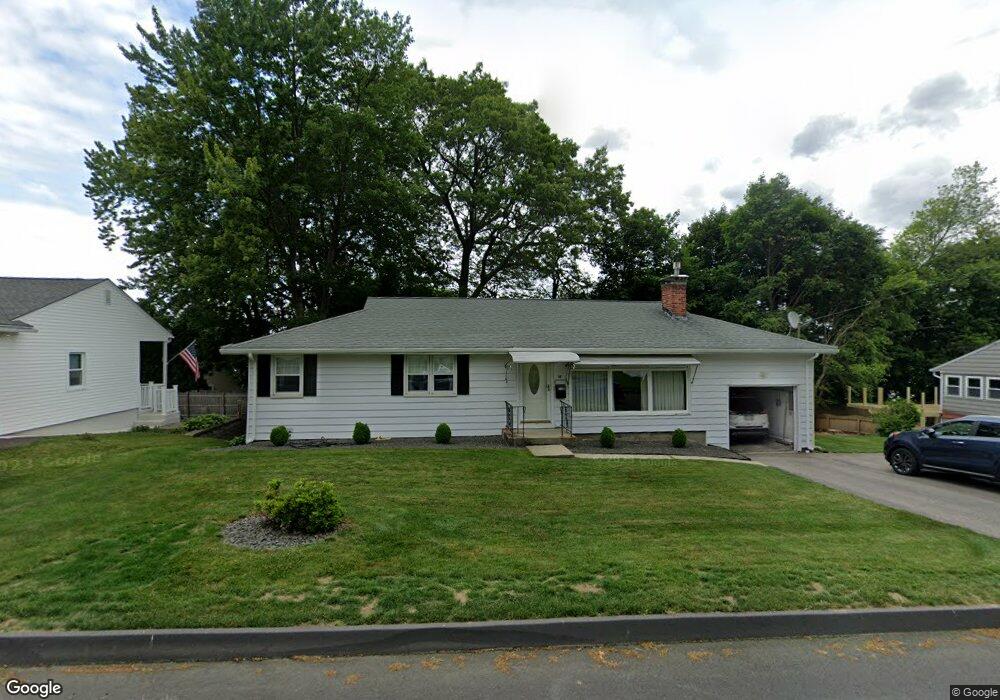 34 Oneida Ave, Worcester, MA 01606 - photo 1