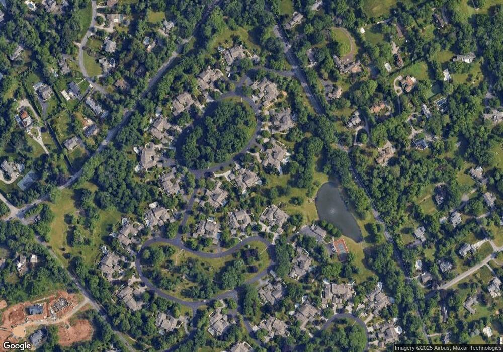 1218 Round Hill Rd unit 58, Bryn Mawr, PA 19010 - photo 1