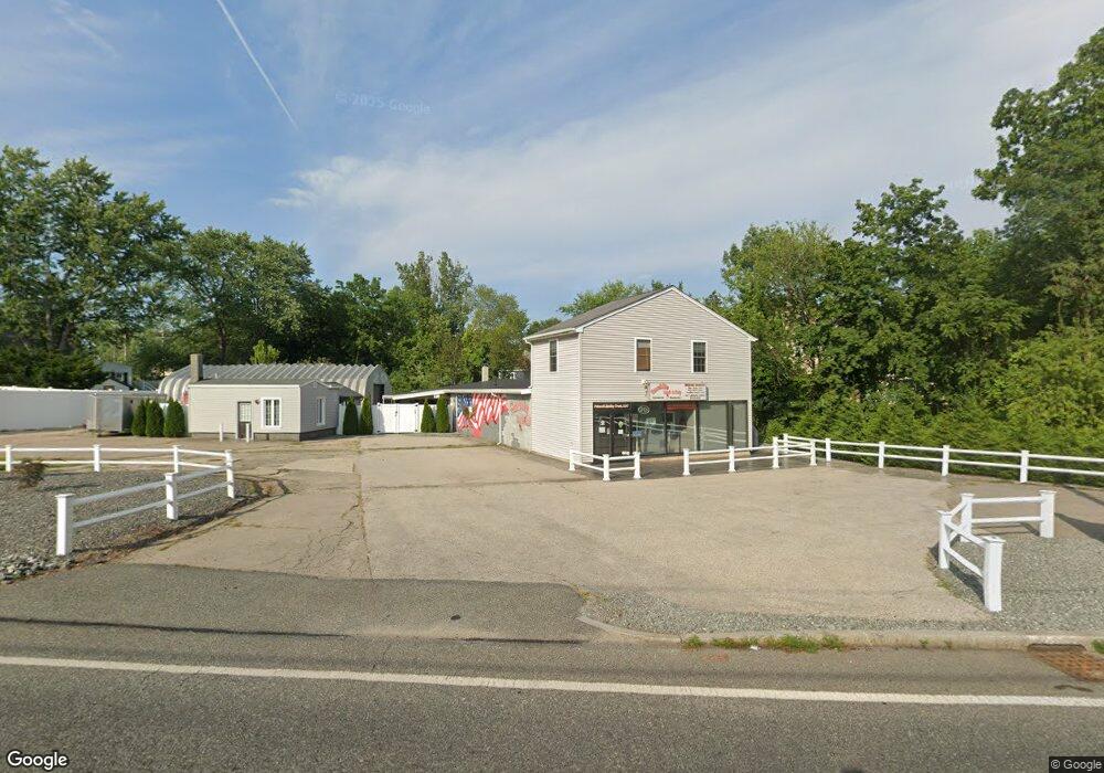 30 Paine St unit 2, Bellingham, MA 02019 - photo 1