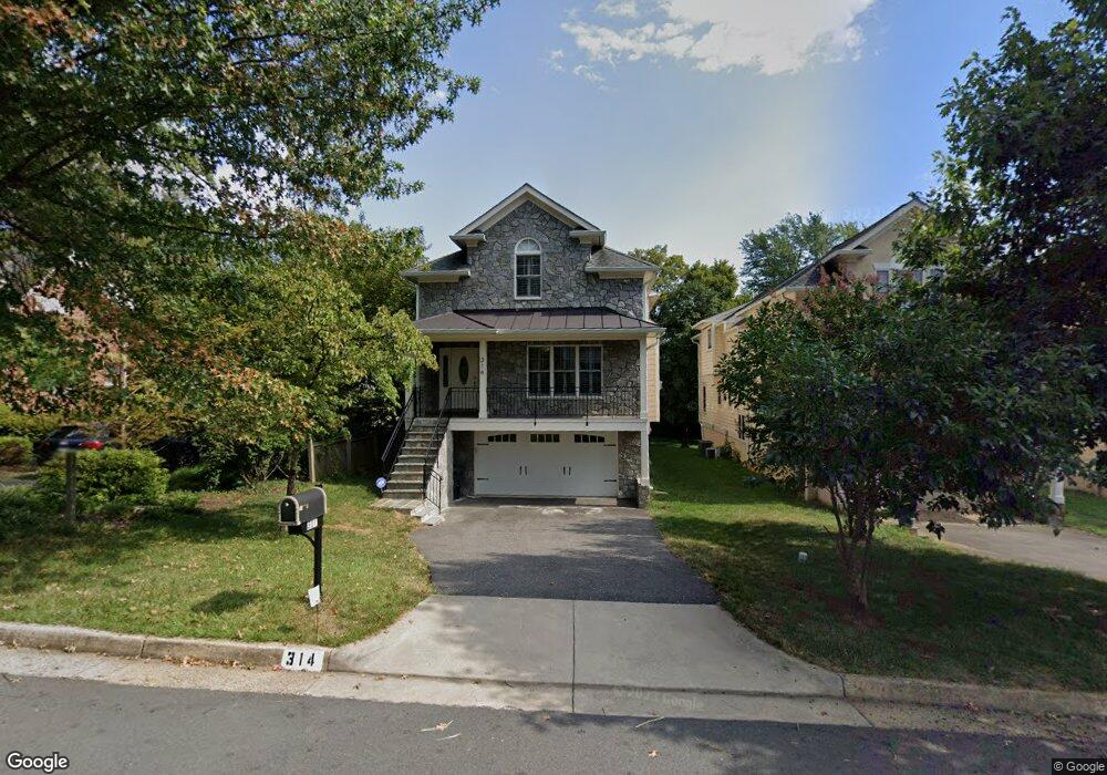 314 Sycamore St, Falls Church, VA 22046 - photo 1
