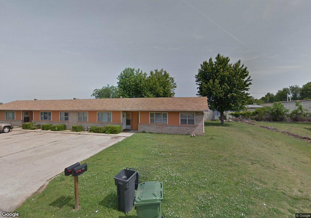 1201 W Persimmon St, Rogers, AR 72756 - photo 1