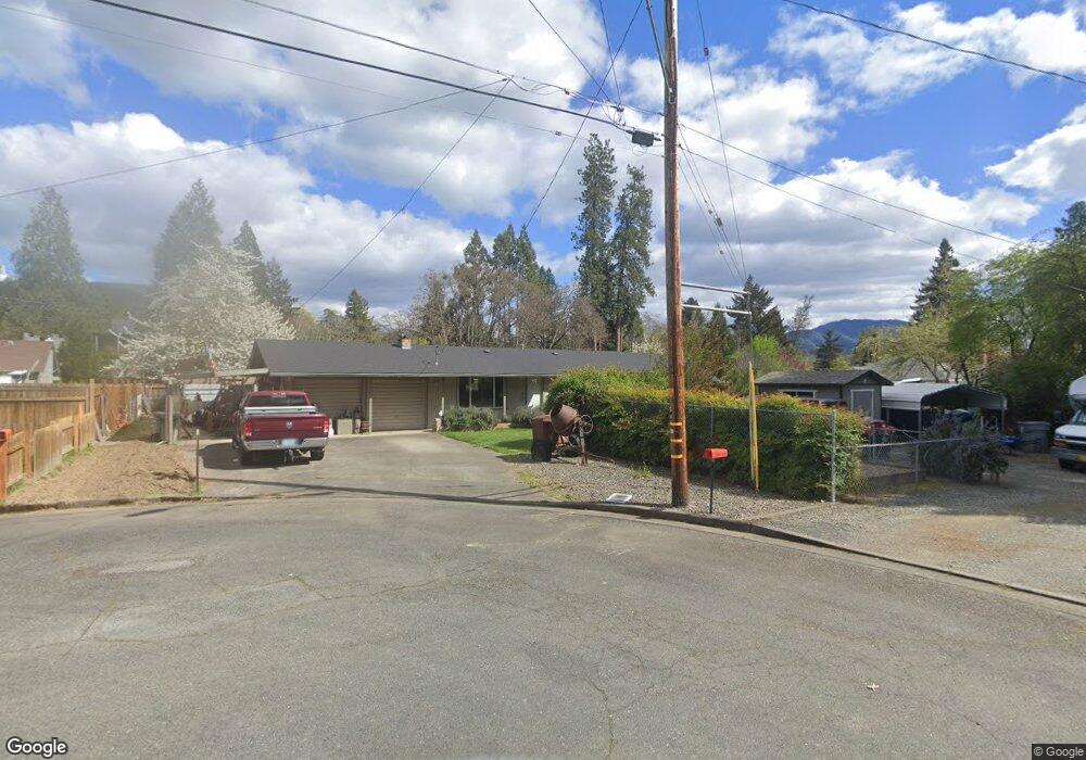 1311 NW Gilbert Way, Grants Pass, OR 97526 - photo 1