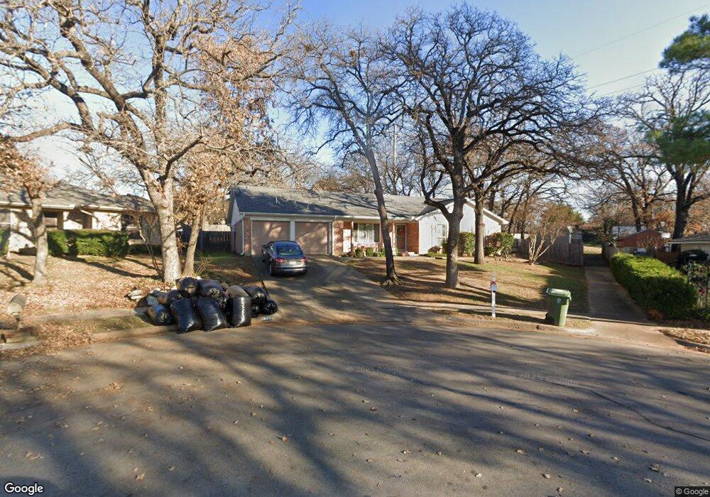 1620 Bent Oak Dr, Bedford, TX 76021 - photo 1