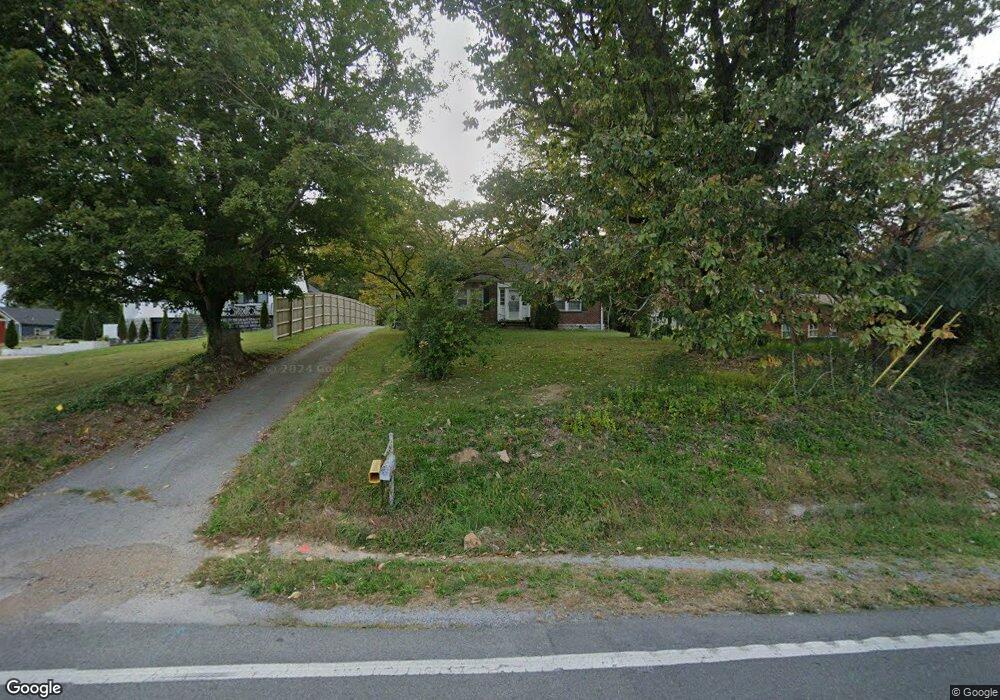 728 Kingree Rd, Shelbyville, TN 37160 - photo 1