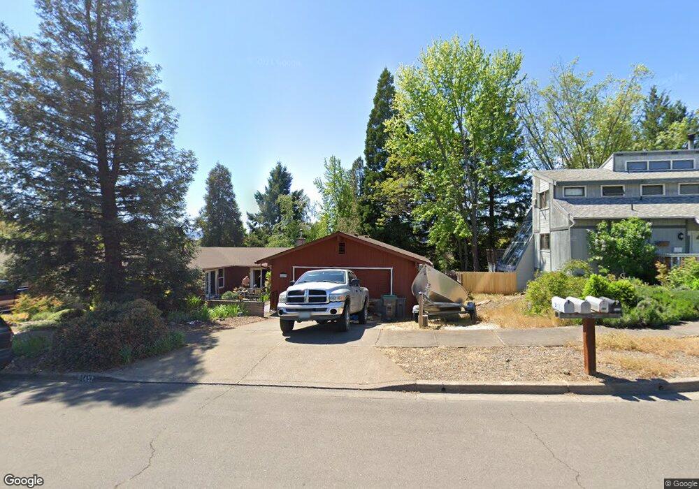 1457 Ramada Way, Medford, OR 97504 - photo 1