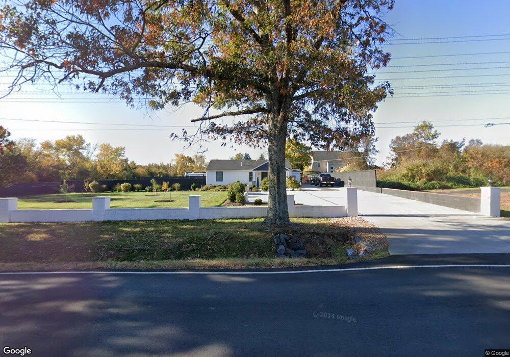 43543 Braddock Rd, Centreville, VA 20120 - photo 1