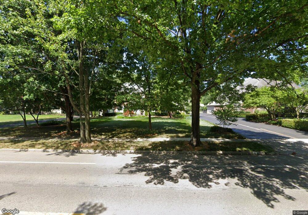 291 S Drexel Ave, Columbus, OH 43209 - photo 1