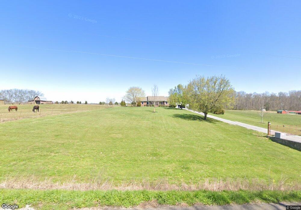 1460 Powell Ln, Lewisburg, TN 37091 - photo 1