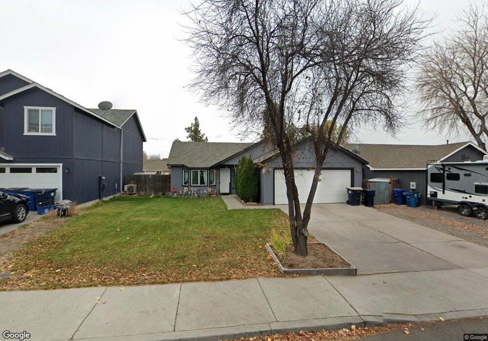 3130 SW Metolius Ave, Redmond, OR 97756 - photo 1