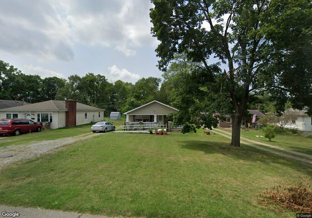 740 Smith St, Columbus, IN 47201 - photo 1