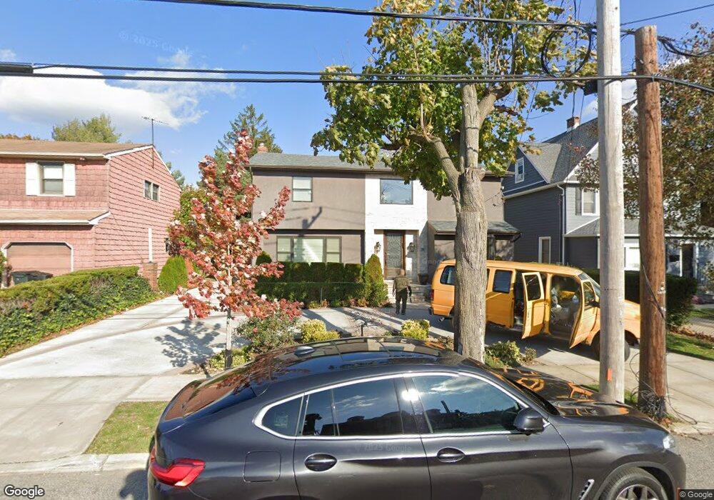 78 Grove Ave, Cedarhurst, NY 11516 - photo 1