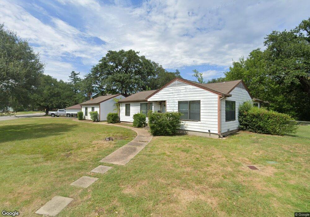 300 Walton Dr, College Station, TX 77840 - photo 1