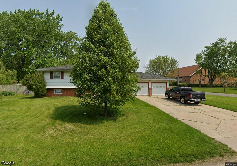 1004 Markle Ave, Elkhart, IN 46517 - photo 1