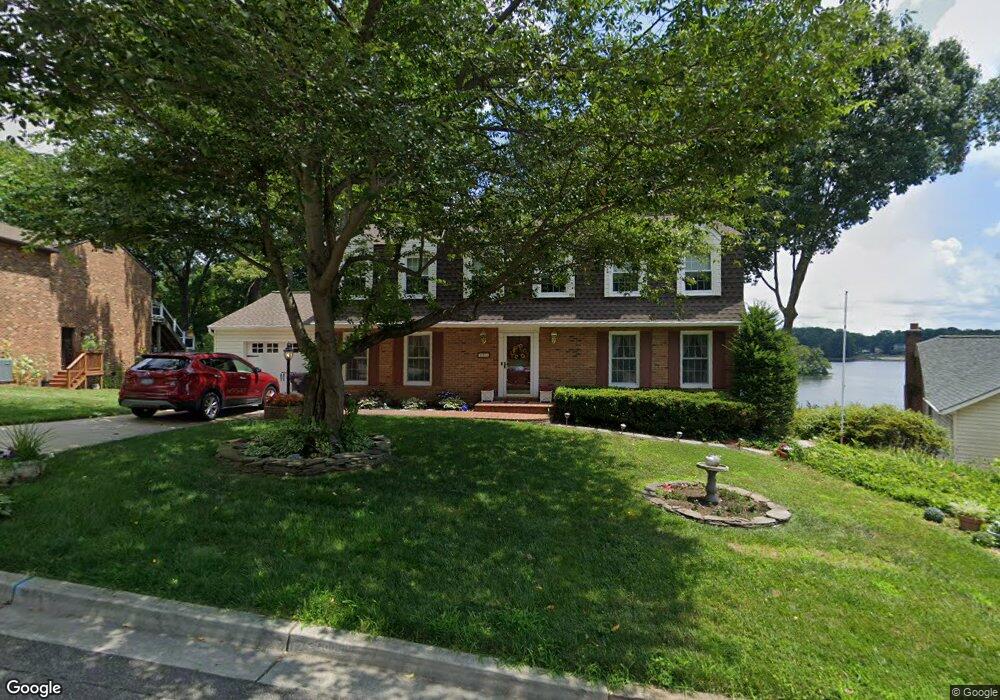 15533 Yorktown Dr, Dumfries, VA 22025 - photo 1