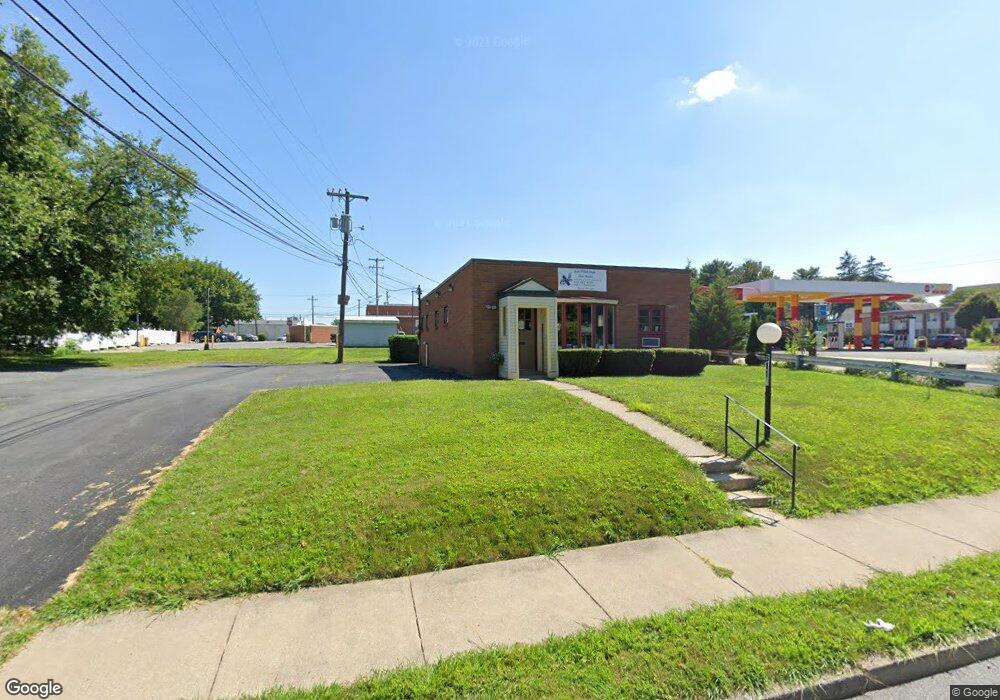 3116 W Washington St, Allentown, PA 18104 - photo 1