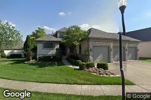 1997 Lake Shore Dr, Columbus, OH 43204