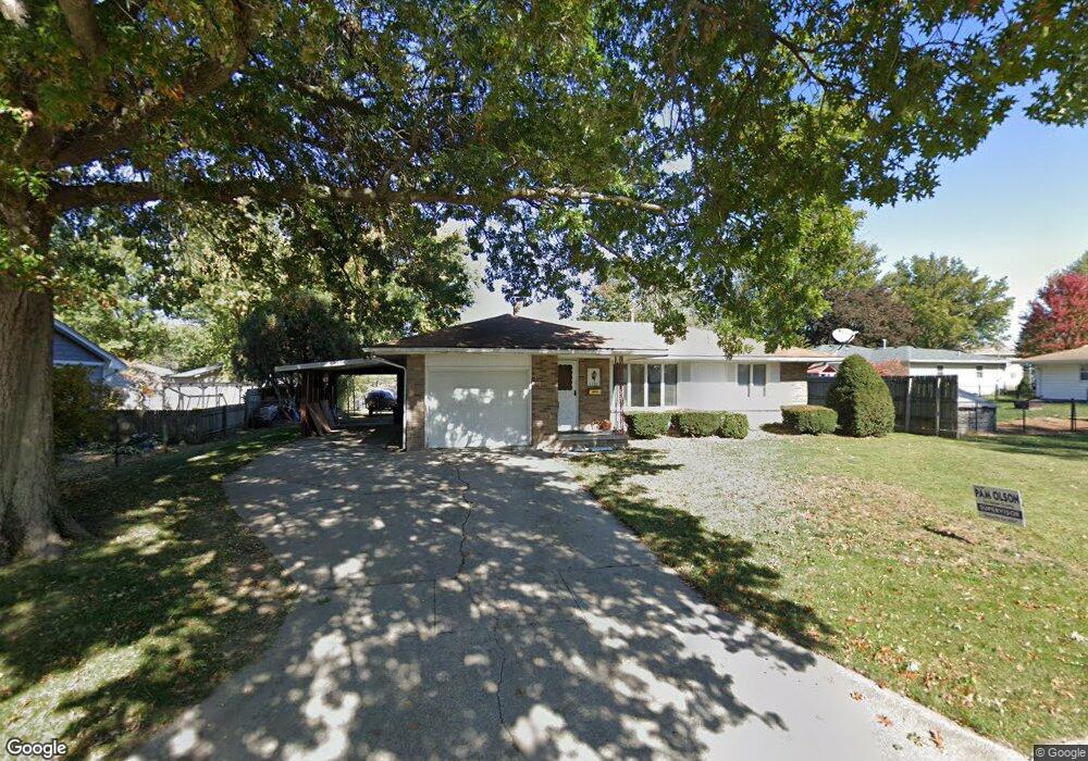 1310 S 12th Ave E, Newton, IA 50208 - photo 1