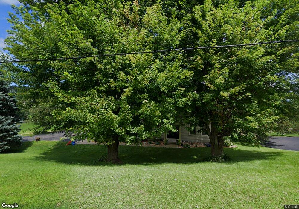 742 N 4th St, La Crescent, MN 55947 - photo 1