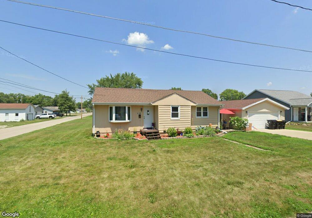 518 W Pleasant St, Colfax, IA 50054 - photo 1