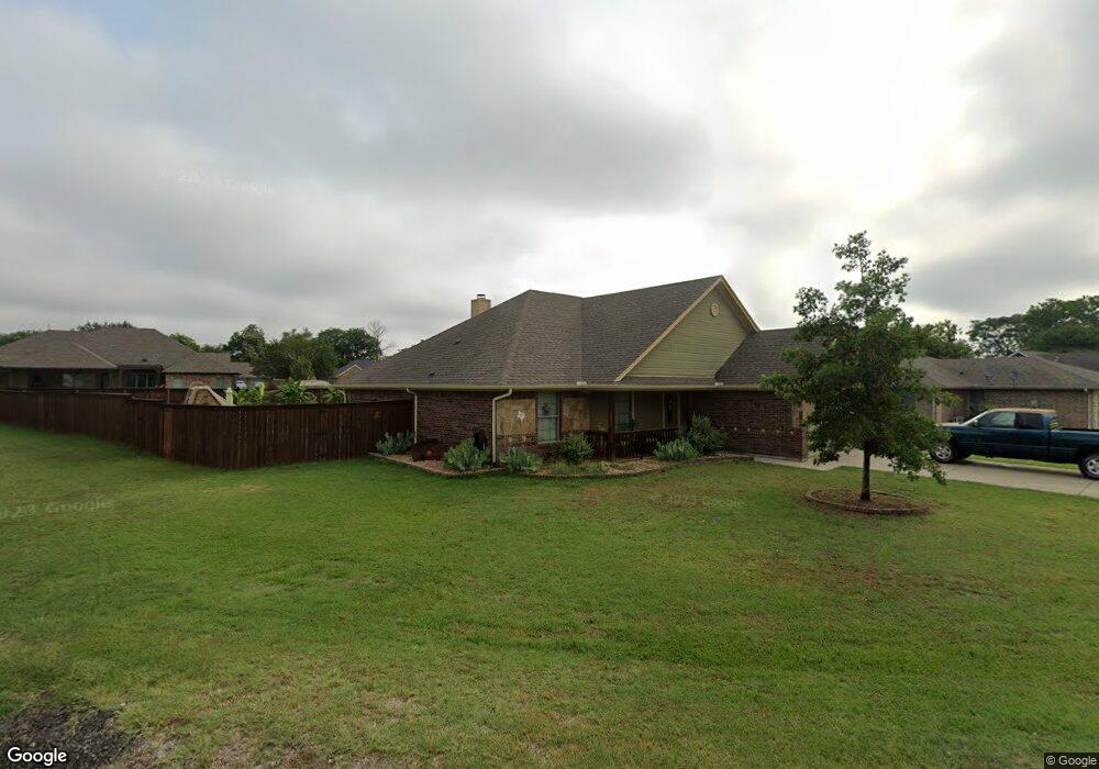 409 Green Meadow Dr, Boyd, TX 76023 - photo 1