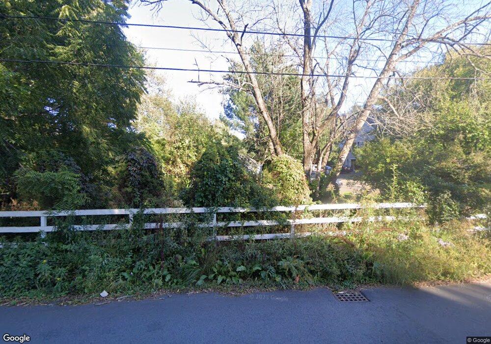 117 Central St, Byfield, MA 01922 - photo 1