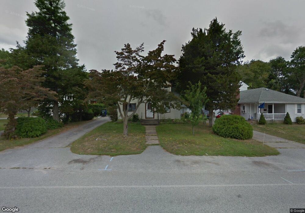 82 Wells St, Westerly, RI 02891 - photo 1