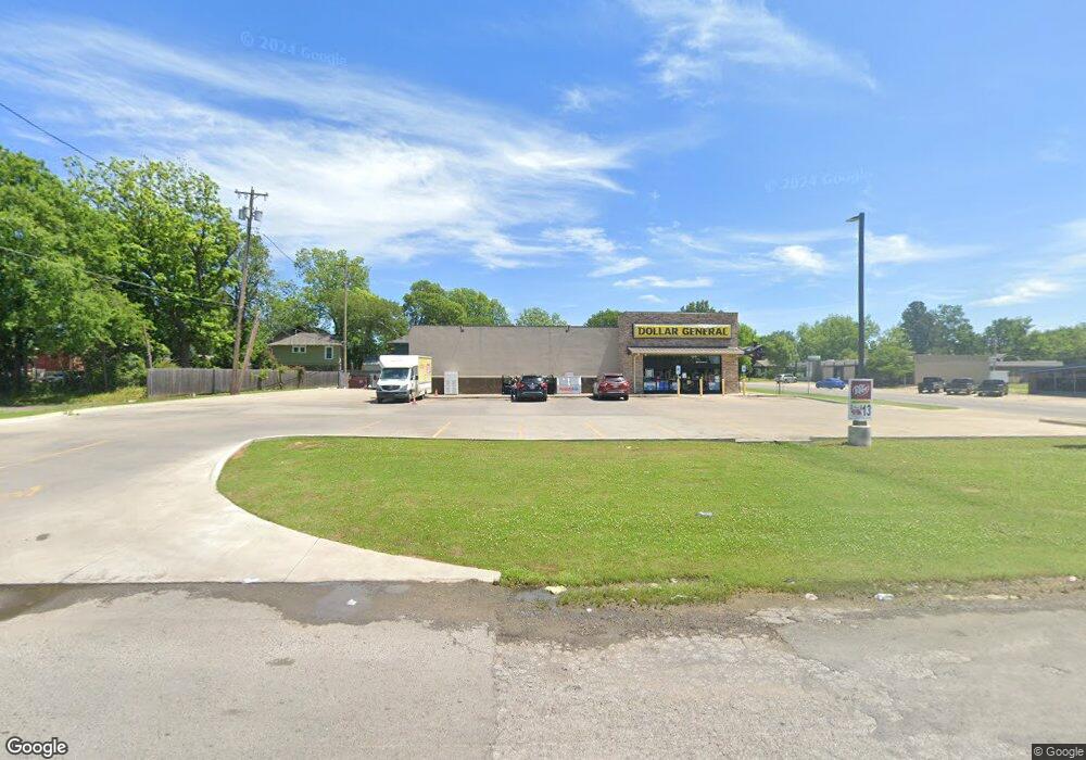 1624 W Okmulgee Ave, Muskogee, OK 74401 - photo 1