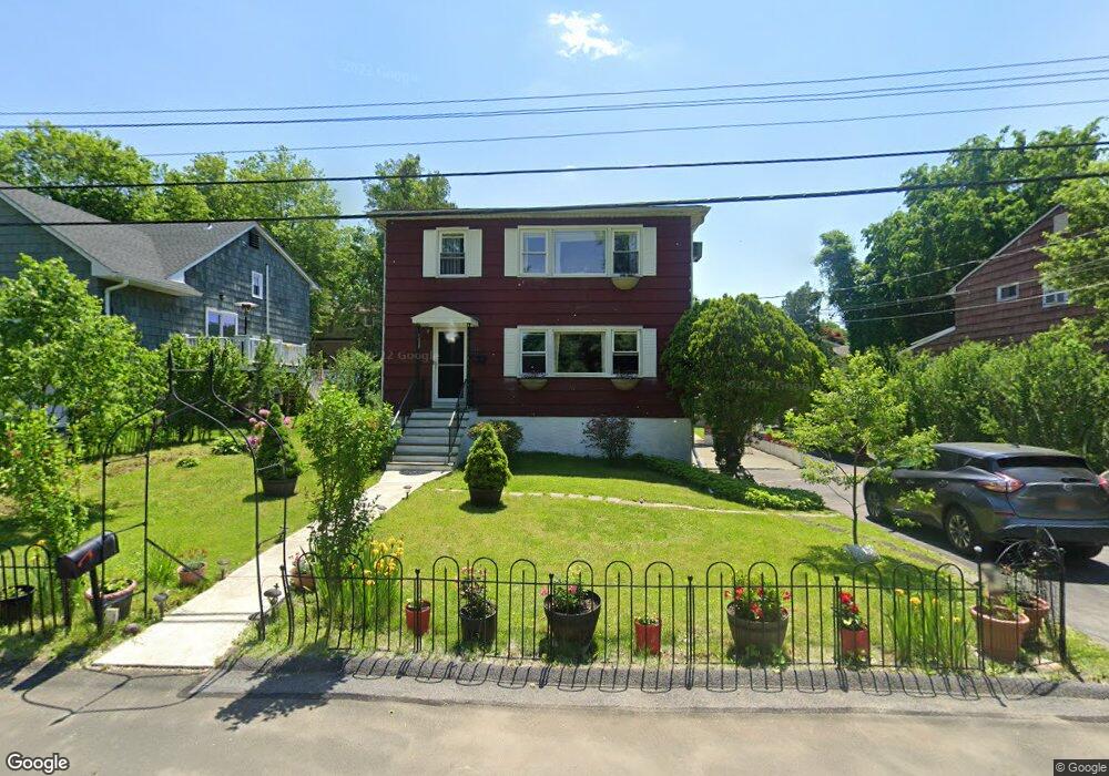 133 Crystal St, Harrison, NY 10528 - photo 1