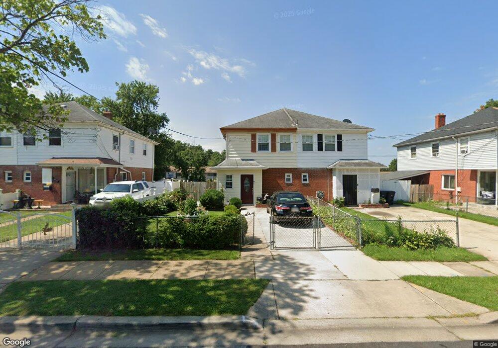 5437 Macbeth St, Hyattsville, MD 20784 - photo 1