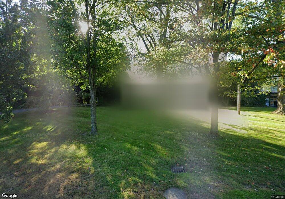 31 Middle St, Hadley, MA 01035 - photo 1