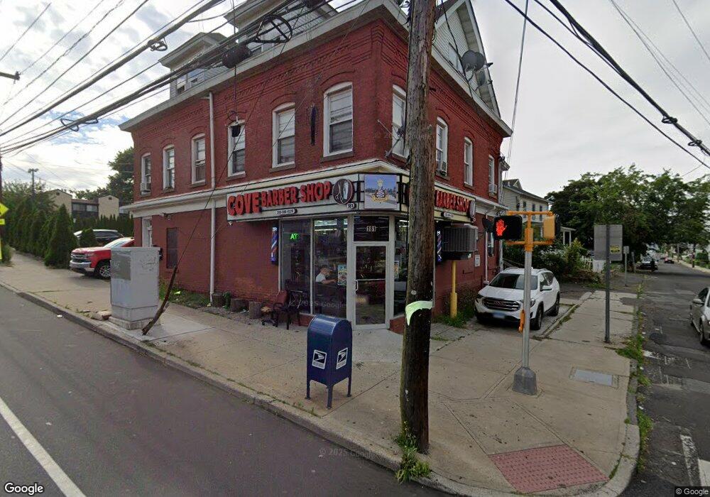 181 Cove Rd, Stamford, CT 06902 - photo 1