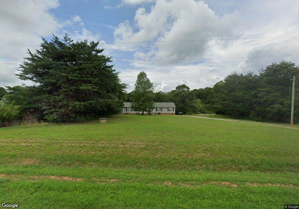 2135 Hollywood Rd, Chatham, VA 24531 - photo 1