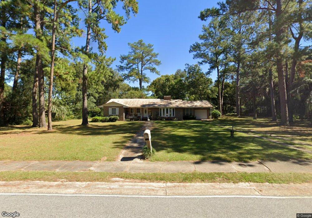 412 Grady St, Blackshear, GA 31516 - photo 1