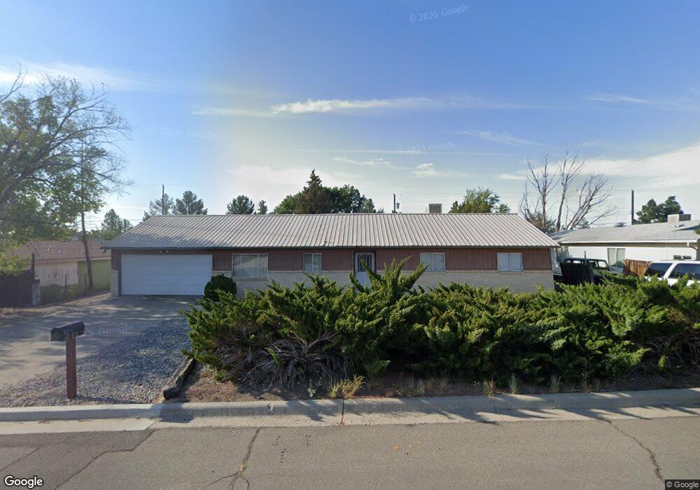 5605 Holmes Dr, Farmington, NM 87402 - photo 1