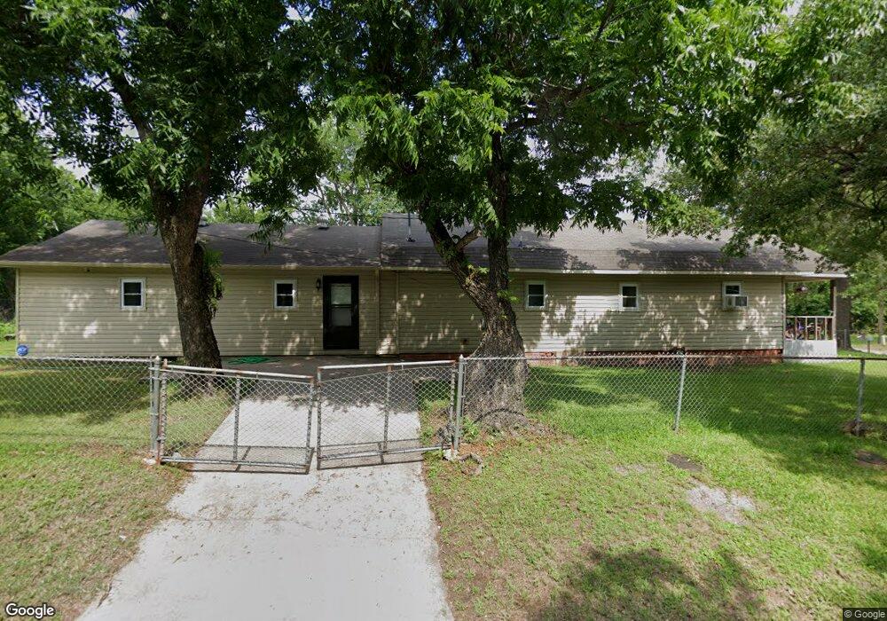 801 Roff St, Ardmore, OK 73401 - photo 1