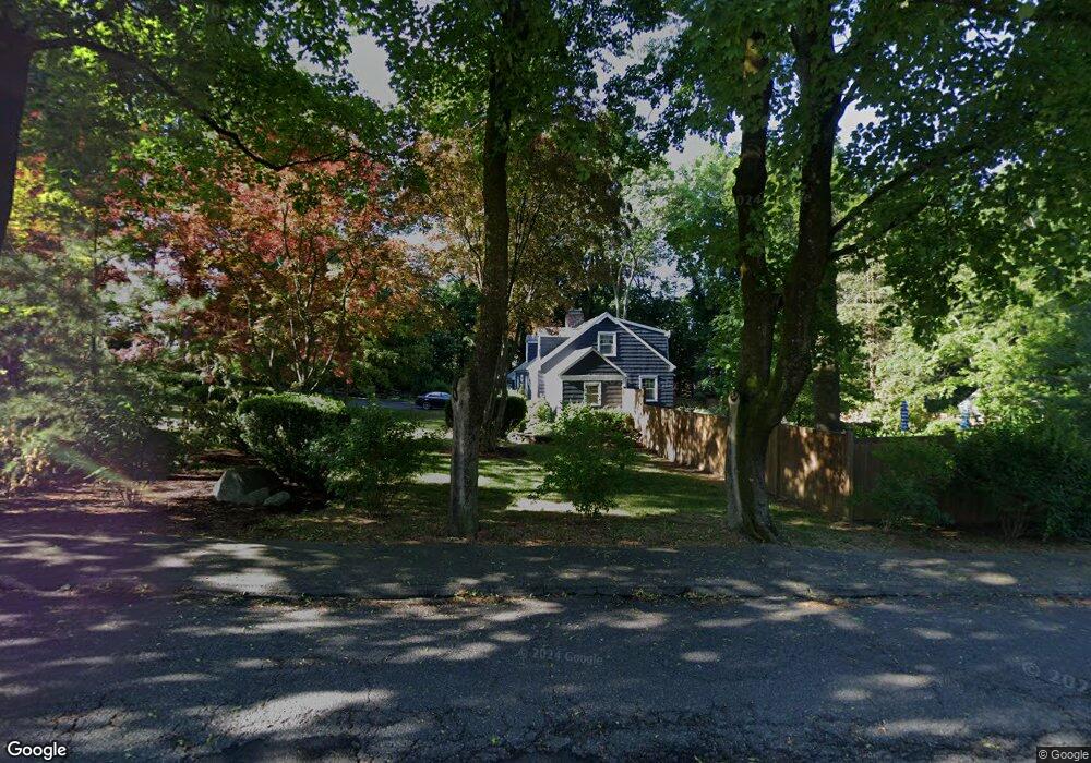 174 Silver Hill Ln, Stamford, CT 06905 - photo 1