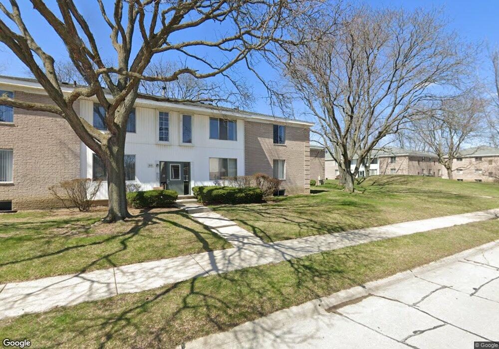 249 N Marias Ave unit 246, Clawson, MI 48017 - photo 1